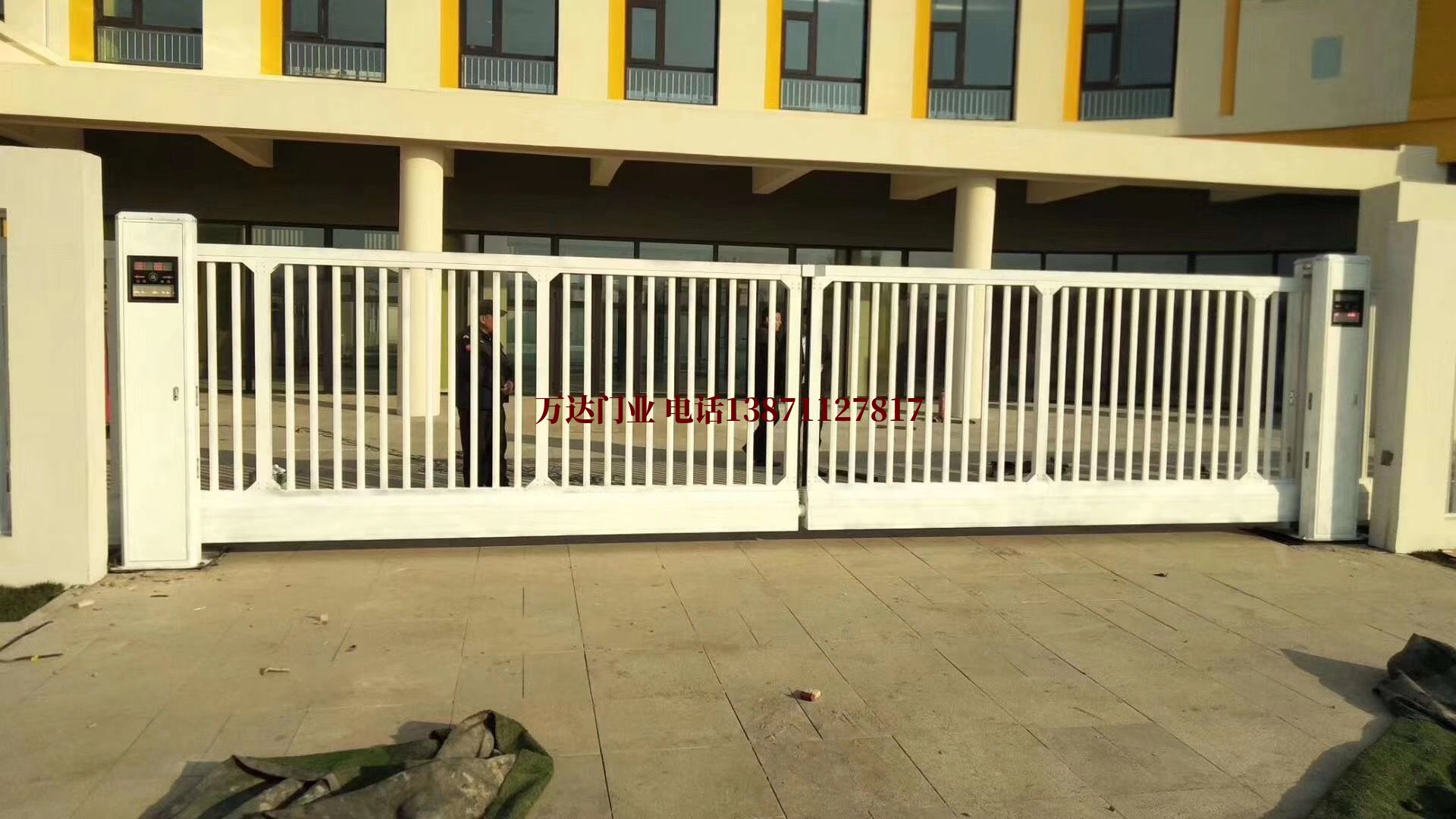 依兰悬浮门【无轨、可折叠门、出厂设计】